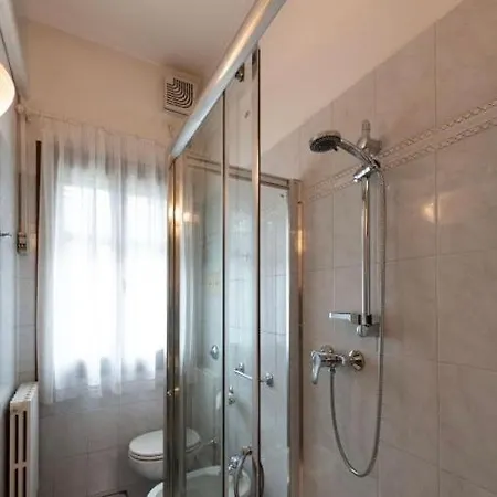 Ca' Dei Ferro, Island. Apartamento Murano